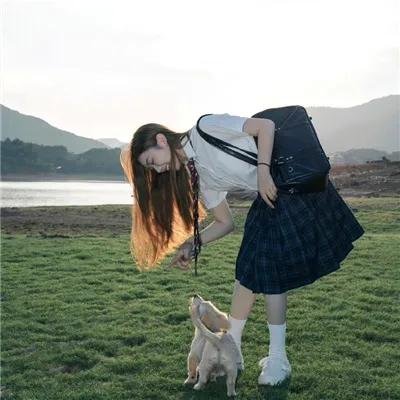 裸露之吻